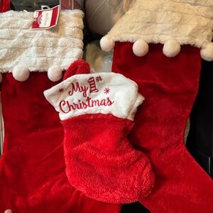 3 red stocking new